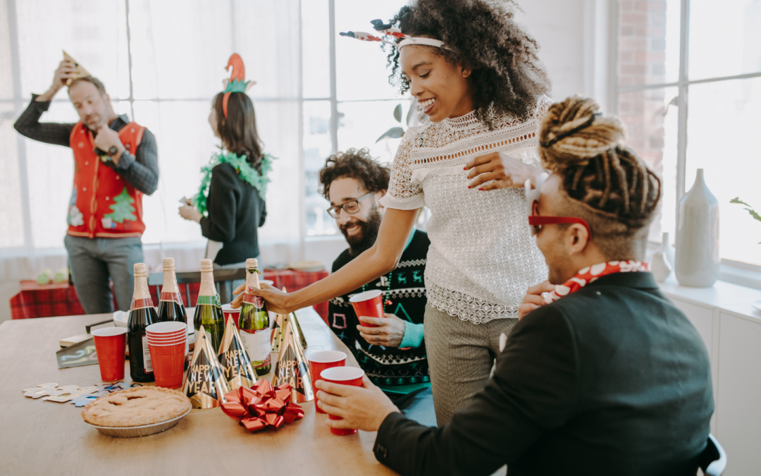 Building a Merry and Bright Company Culture for the Holidays